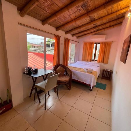 Olón La Casa Naranja Bed And Breakfast מראה חיצוני תמונה