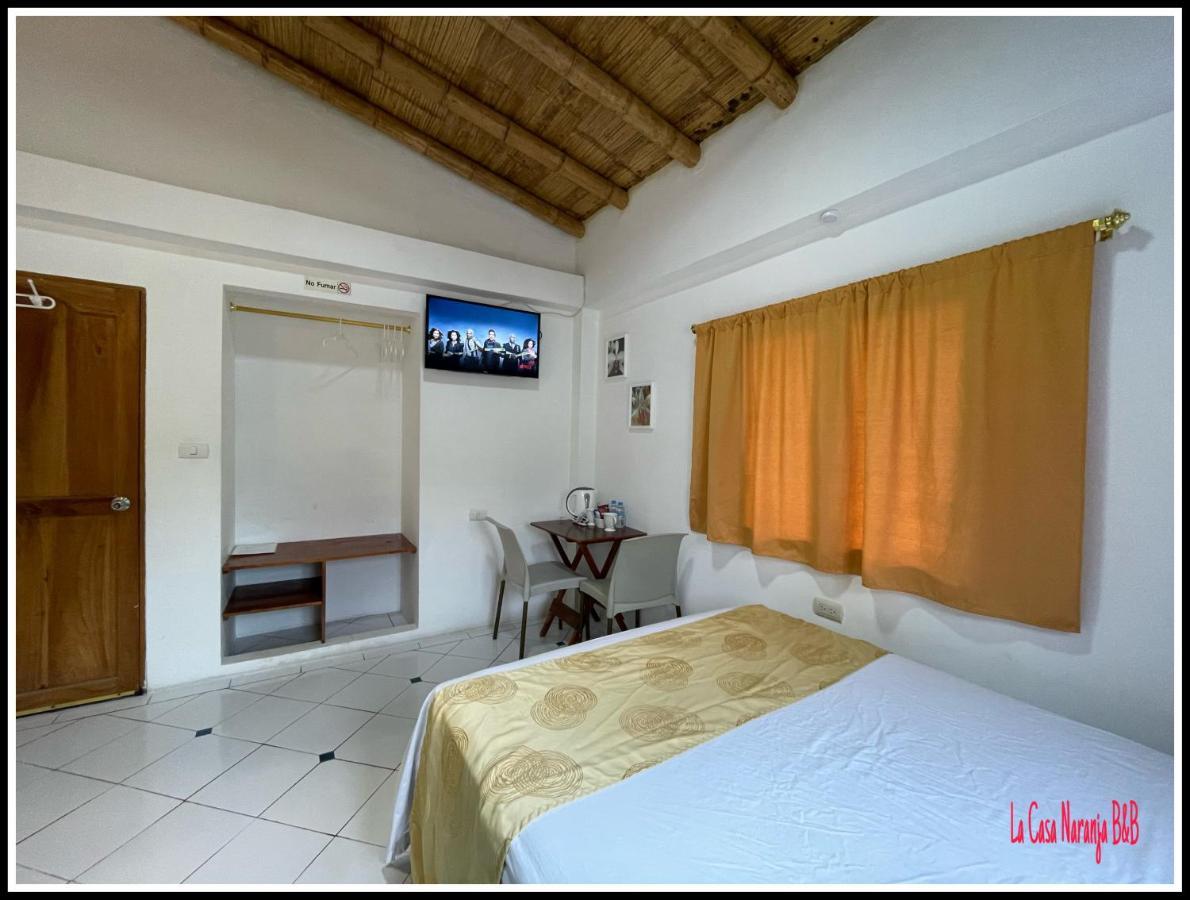 Olón La Casa Naranja Bed And Breakfast מראה חיצוני תמונה