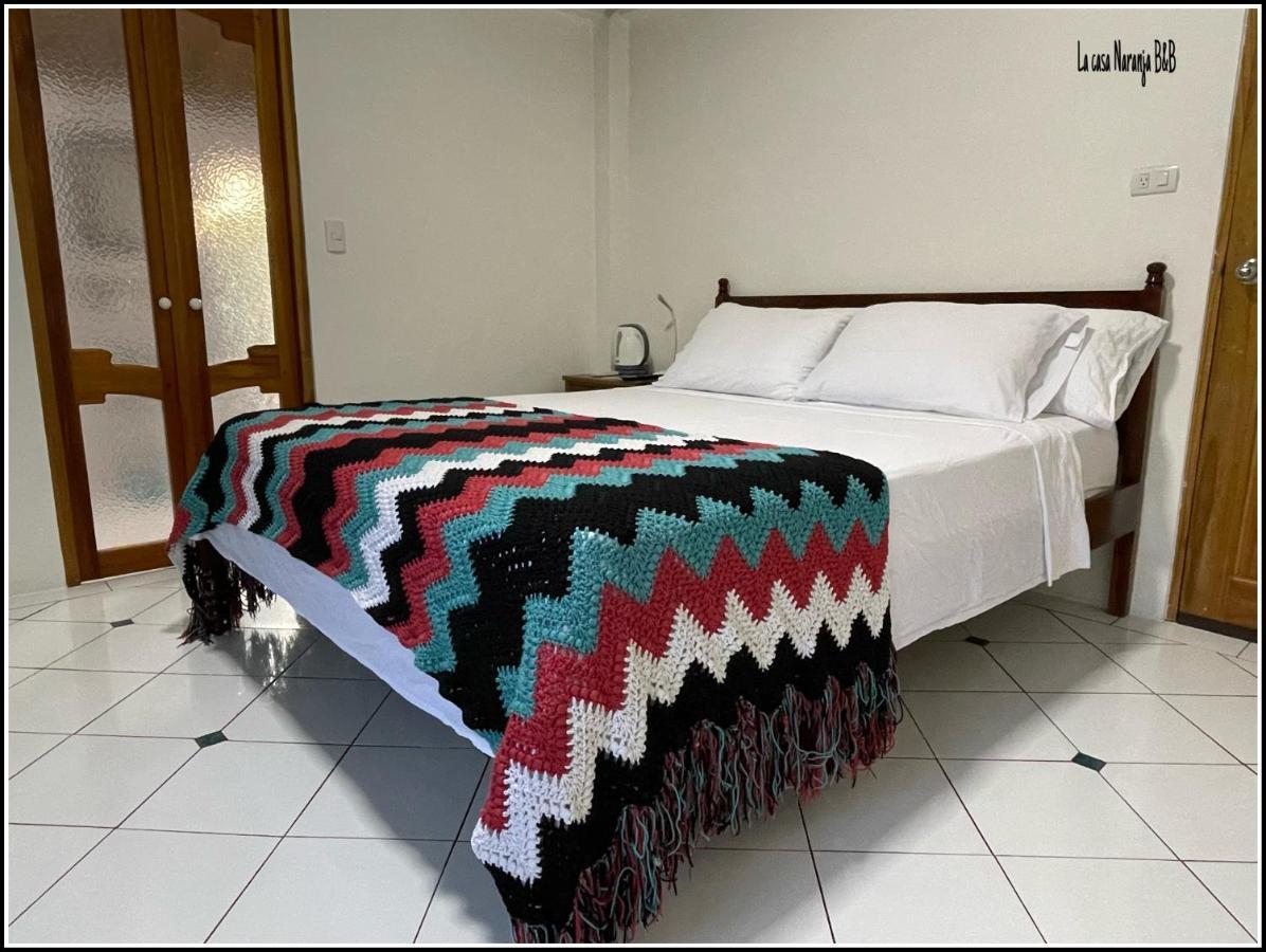 Olón La Casa Naranja Bed And Breakfast מראה חיצוני תמונה