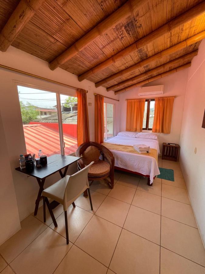 Olón La Casa Naranja Bed And Breakfast מראה חיצוני תמונה