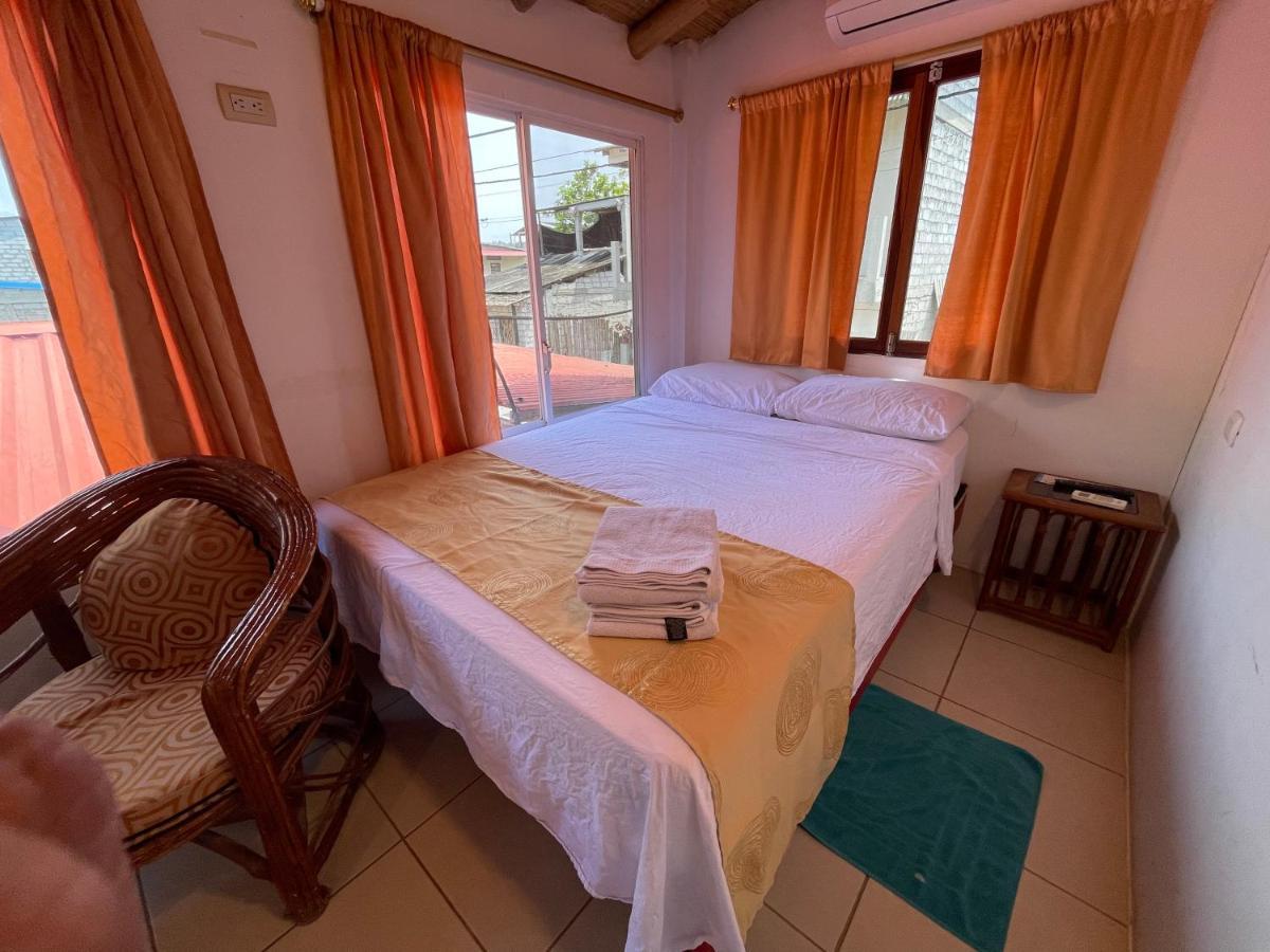 Olón La Casa Naranja Bed And Breakfast מראה חיצוני תמונה